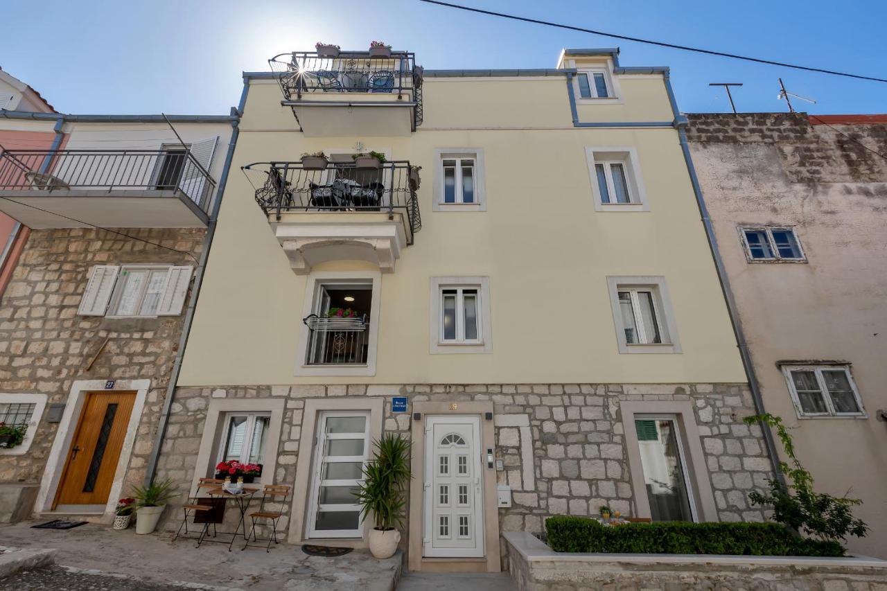 Luxury City Center Apartments Makarska Exterior photo